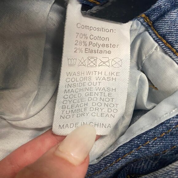 🔥 SHEIN High-Rise Flare Leg Jeans with Raw Hem (Size S / US 4) - Picture 9 of 9